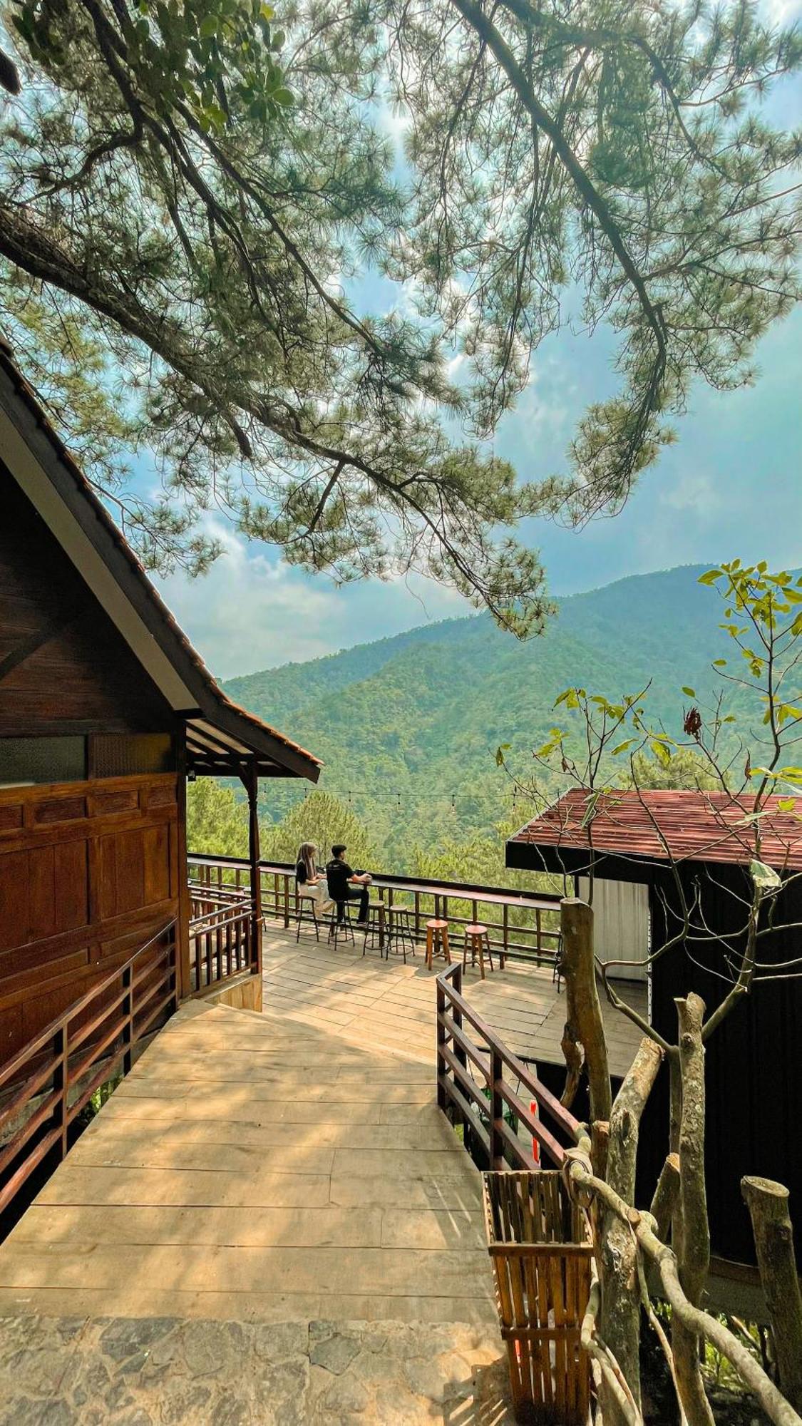 Pijar Resort Powered By Cocotel Kudus ภายนอก รูปภาพ